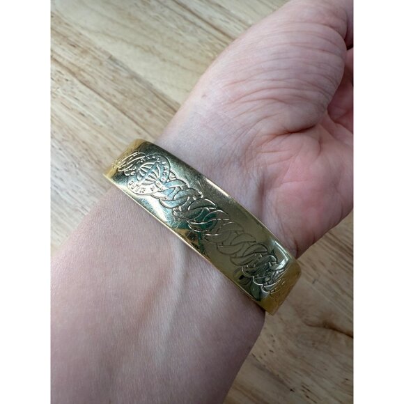 Marc Jacobs Gold Tone Bangle Bracelet With Braided Etched Design - 7" Medium Fit - Picture 13 of 16